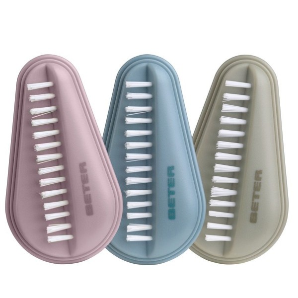 Beter Cepillo Uñas Doble Puas Nylon